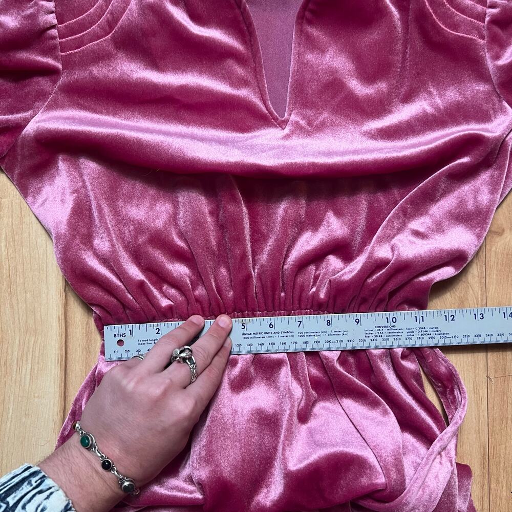 VINTAGE 80s Loungewear Queen Anne Dress Size 6 Regency V Neck Belted Pink Velvet - Picture 4 of 8